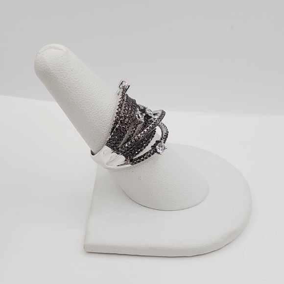 Round Chocolate & Vanilla Diamond Simulants Statement Ring - Picture 6 of 9